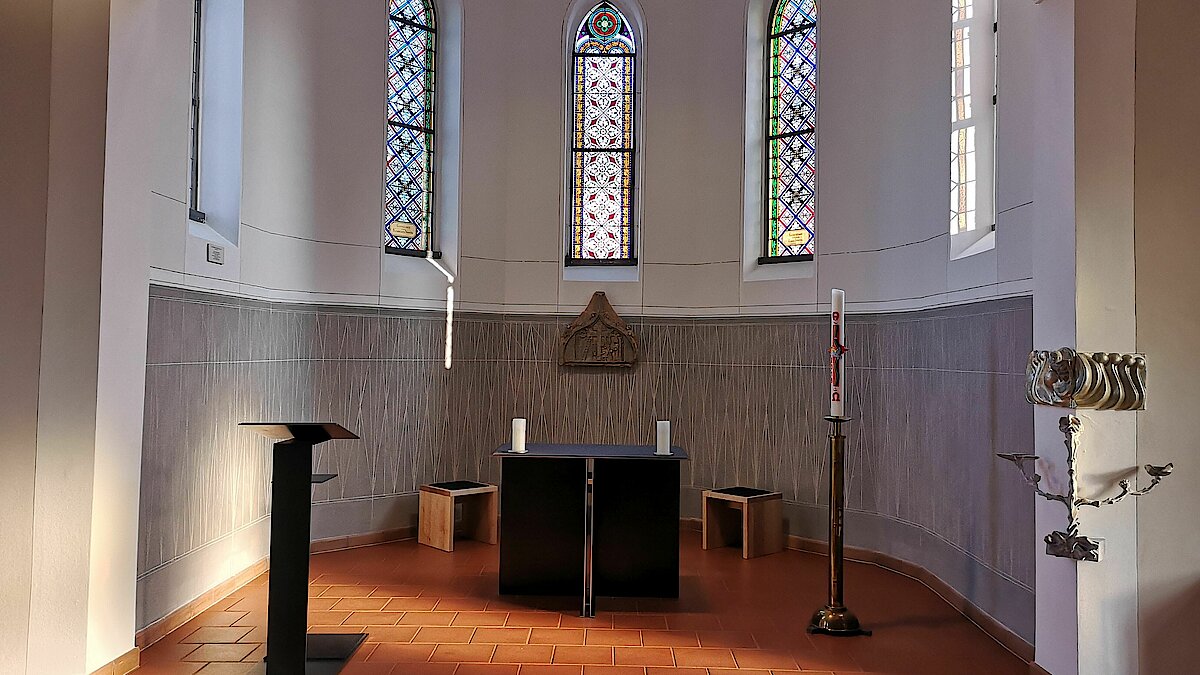 Gottesdienste in neu gestalteter Franziskus-Kapelle
